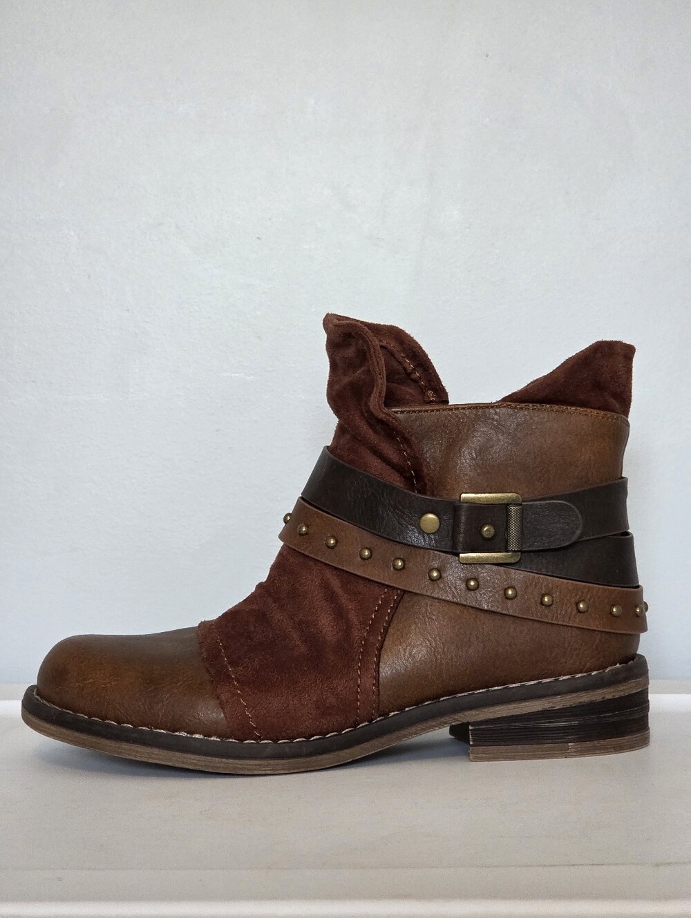 ​Alberto Brown Leather + Suede Strappy Buckle Moto Ankle Booties Sz 36 Festival